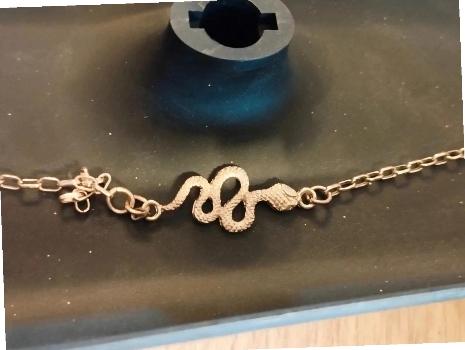 Maravilhoso bracelete fantasia cobra dourado. 20 cm – photo 5